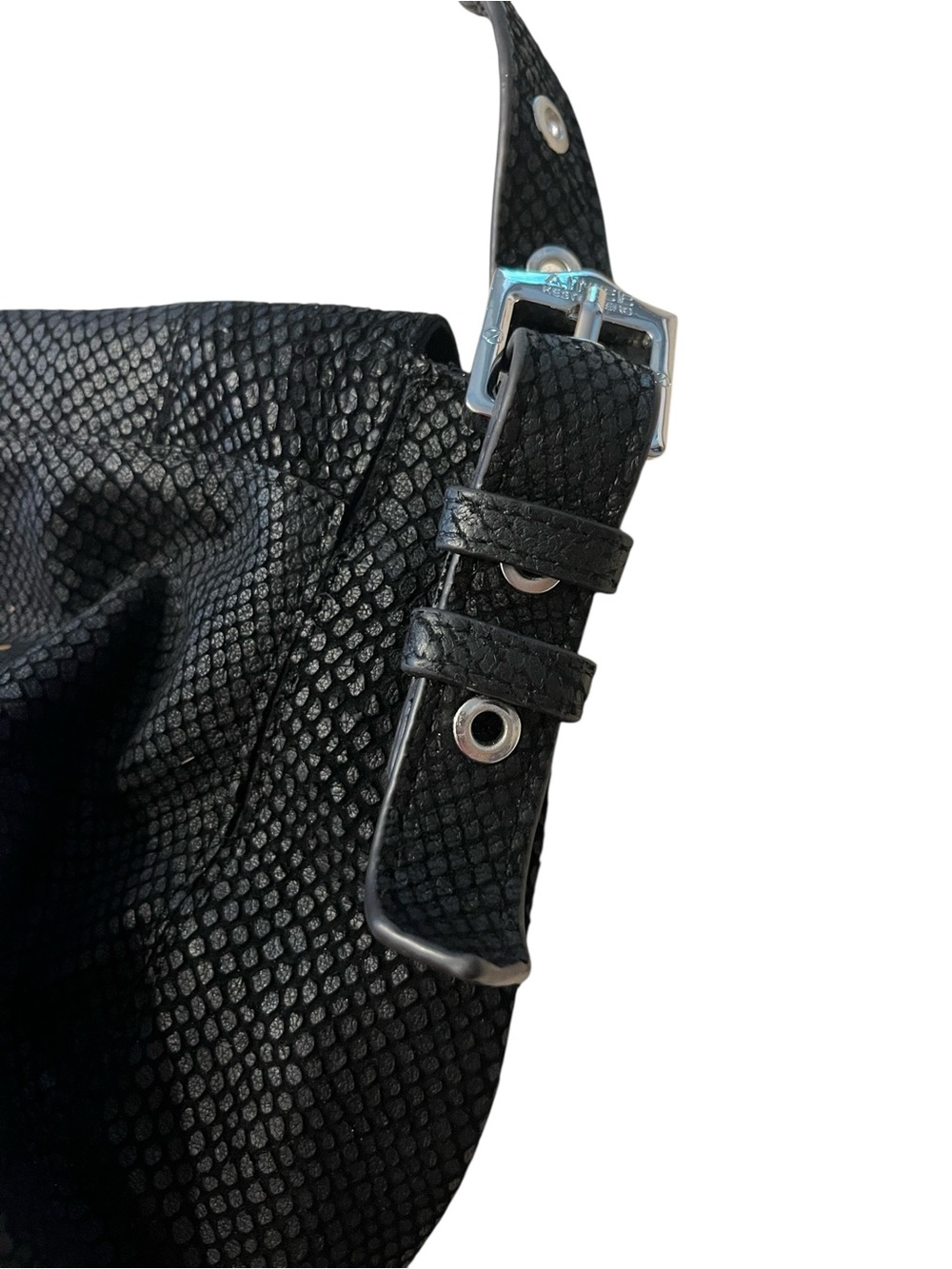 Aimee Kestenberg Rocco Lizard Embossed Shoulder Purse in Black Textured - Picture 5 of 12
